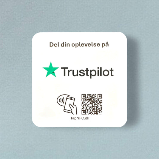 Anmeld os på Trustpilot selvklæbende pad - TapNFC ApS